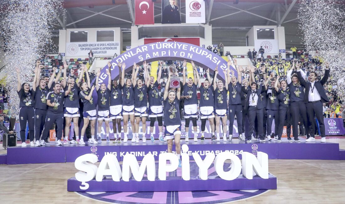 Basketbol ING Kadınlar Türkiye Kupası final maçında Fenerbahçe Alagöz Holding,