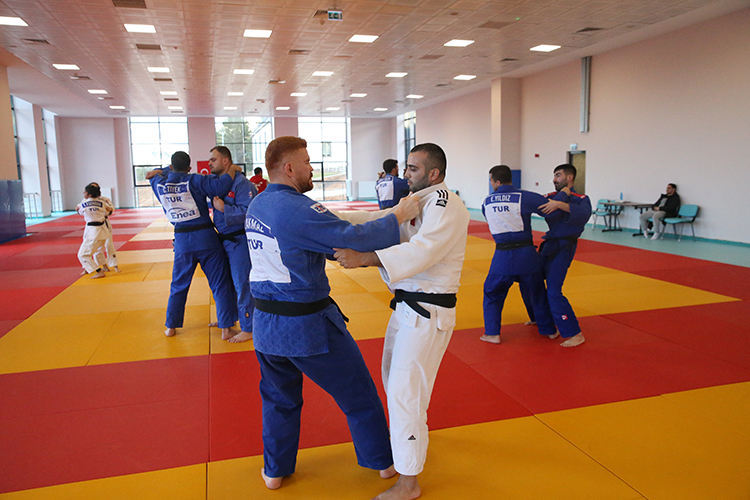 Judo Milli Takımı’nın Kastamonu Olimpiyat Hazırlık ve Kamp Eğitim Merkezi’ndeki