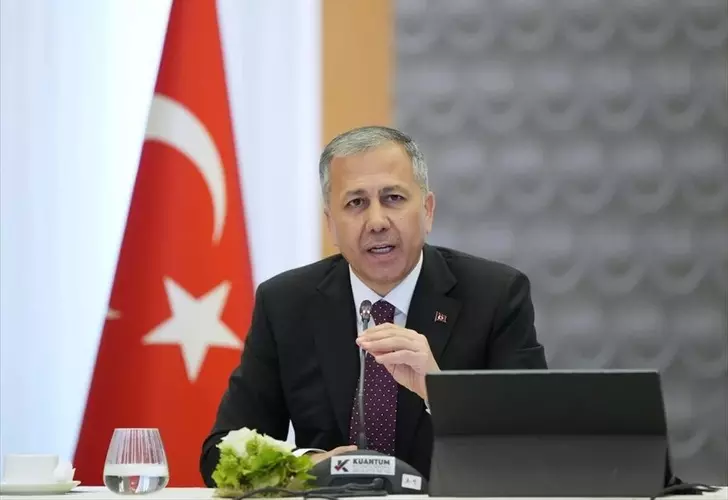 İçişleri Bakanı Ali Yerlikaya, 32 ilde bölücü terör örgütüne (BTÖ)