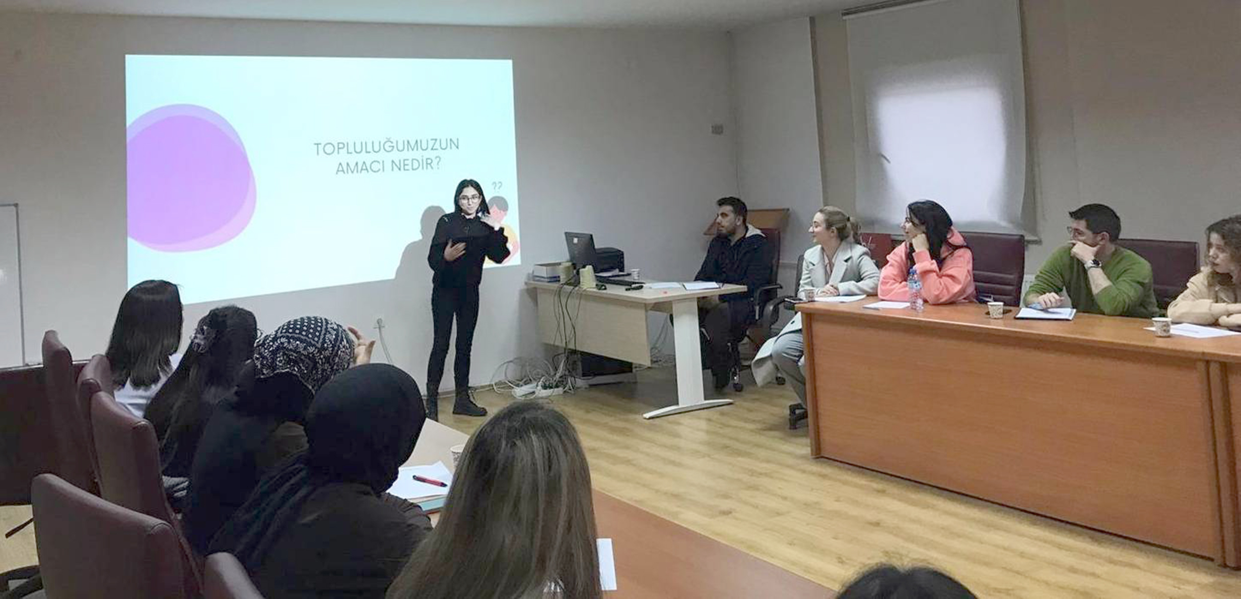 AFSÜ Kalite Koordinatörlüğü ile Kalite Topluluğu tarafından “Öğrencilerin Kalite Güvencesi