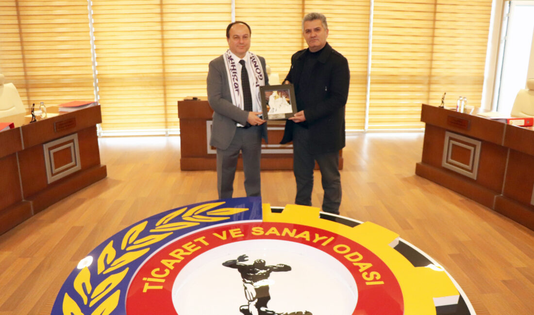 İstanbul Afyonkarahisar Gönüllüleri Derneği Kurucu Başkanı Mustafa Güler ve Çizgi