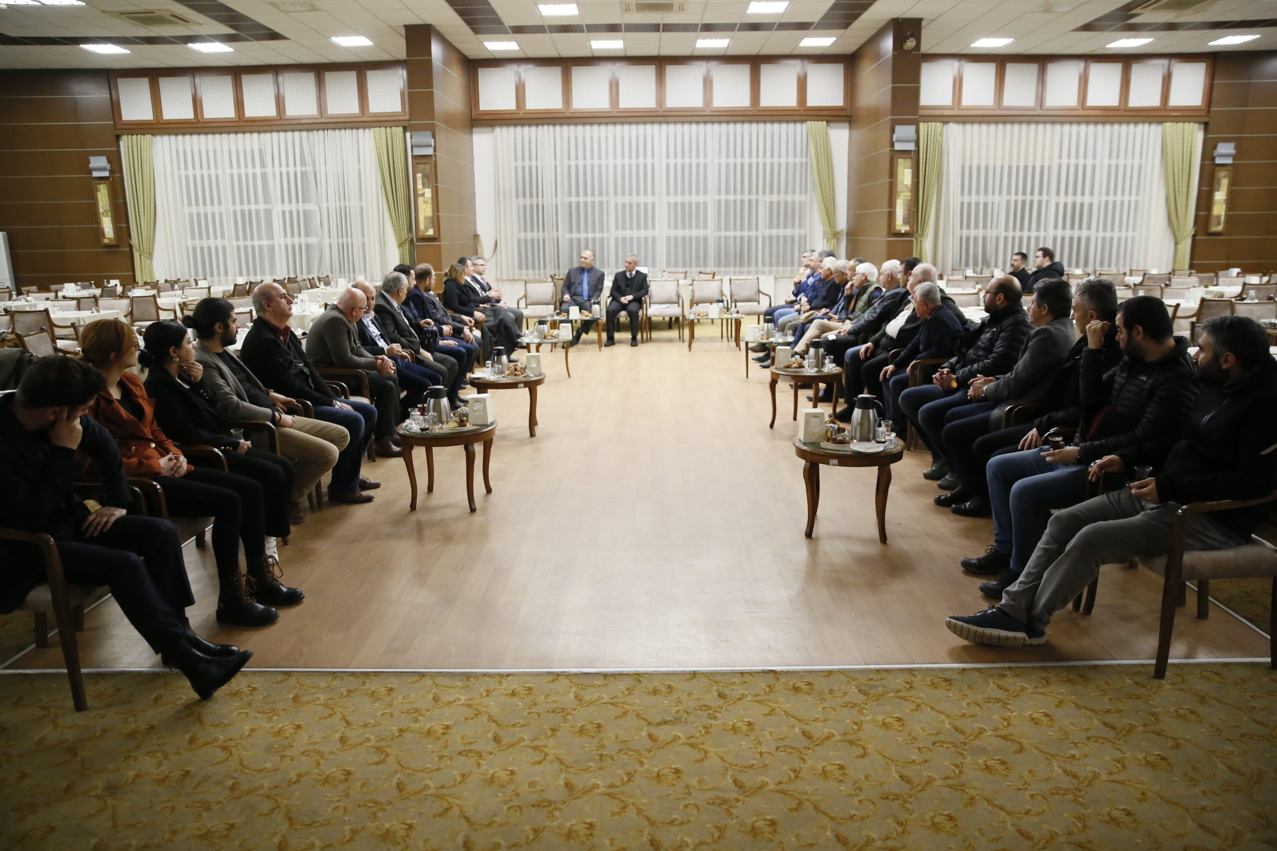 Afyon Kocatepe Üniversitesi tarafından (AKÜ) üniversite ile şehir buluşmaları kapsamında