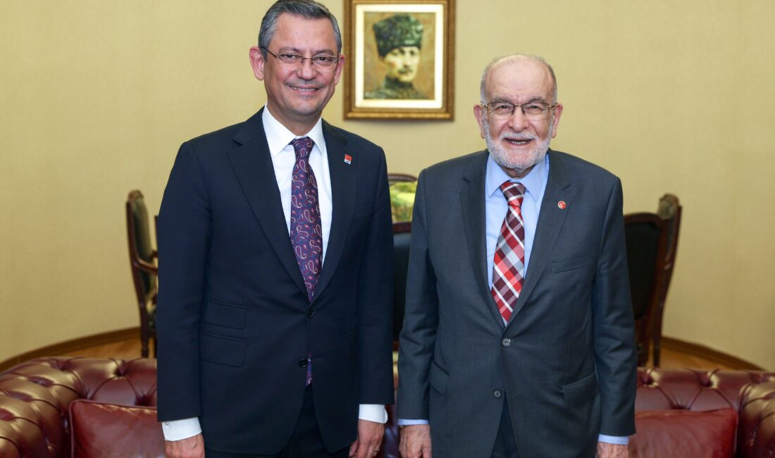 CHP Genel Başkanı Özgür Özel, Saadet Partisi Genel Başkanı Temel