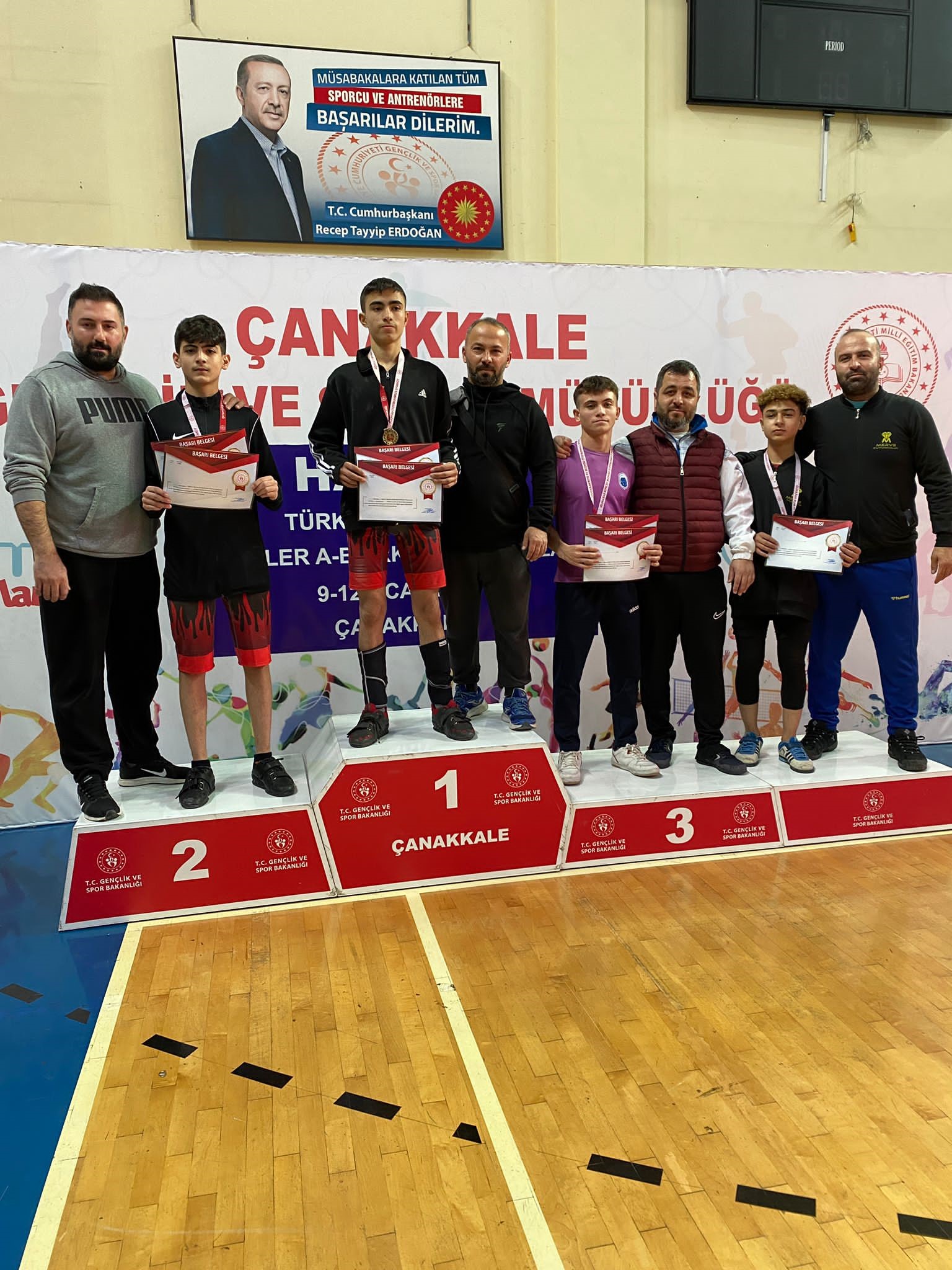 Afyonkarahisar Gençlik ve Spor İl Müdürlüğü bünyesinde faaliyet gösteren Afyon Gençlik Spor