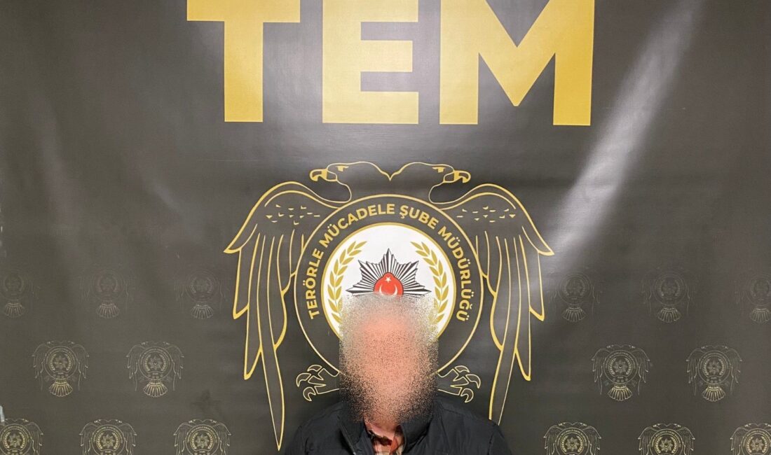 Afyonkarahisar’da FETÖ’den aranan eski Danıştay üyesi polis tarafından gerçekleştirilen operasyonda