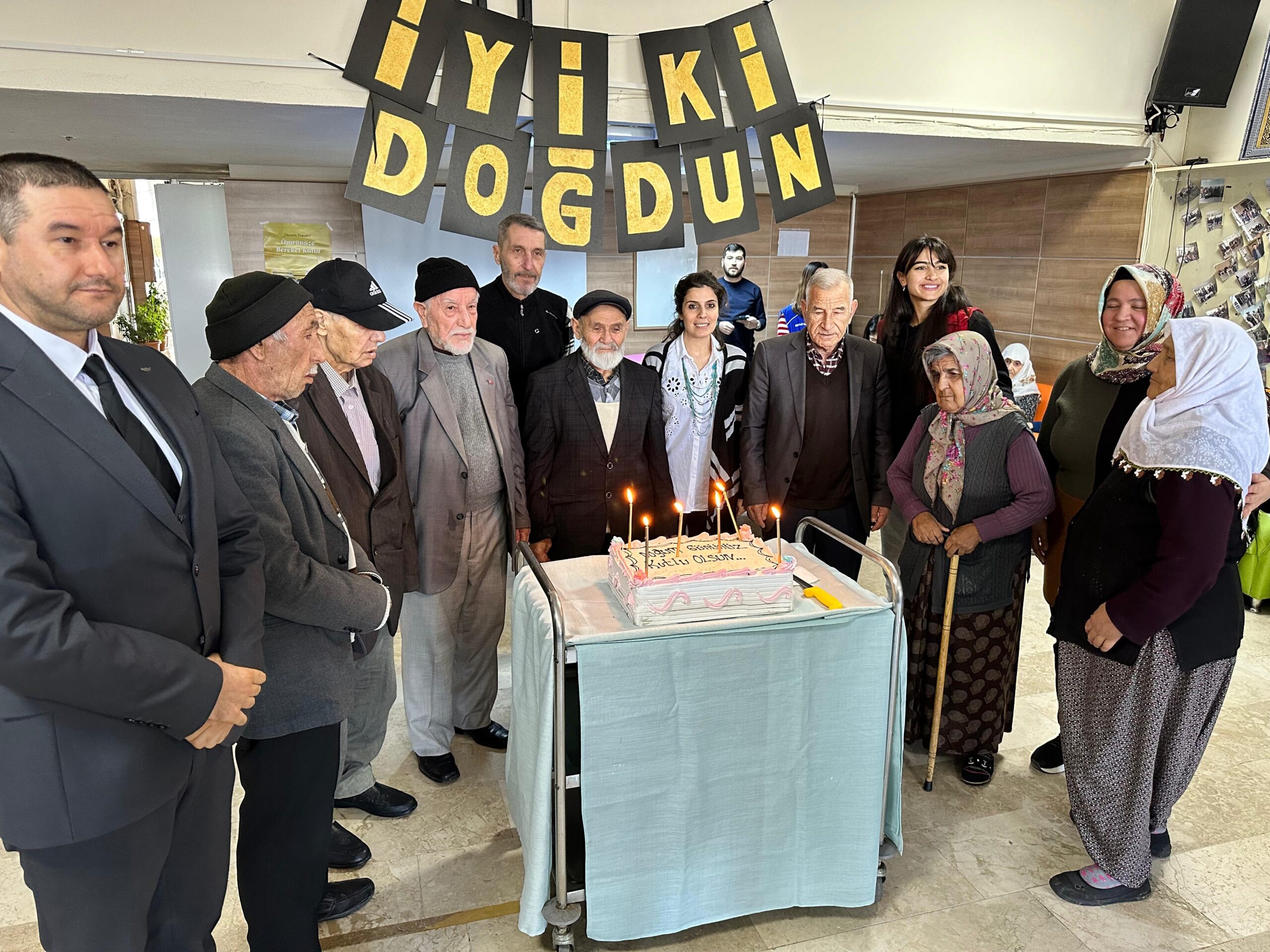Afyonkarahisar Sandıklı Kaymakamlığı tarafından huzurevinde kalan ve ocak ayında doğan