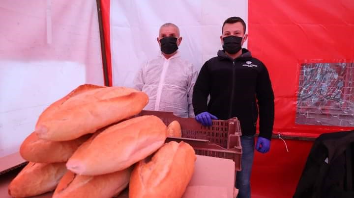 Afyonkarahisar’ın Emirdağ ilçesinde fırıncıların 220 gram ekmeğin satış fiyatını 7
