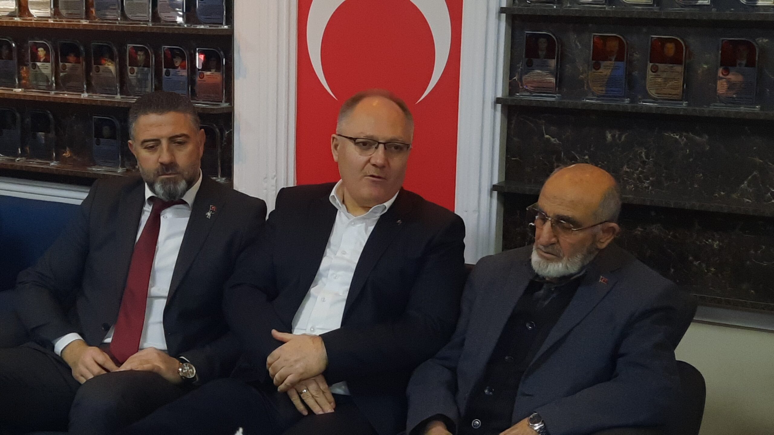 Adaylığı kesinleşen AK Parti Sivas Belediye Başkanı Hilmi Bilgin, ilk