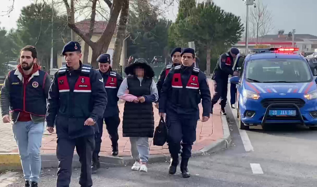 Denizli’de izin alıp aynı iş yerinde çalışan arkadaşlarının evini soyan