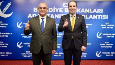 Yeniden Refah Partisi Genel Başkanı Fatih Erbakan, genel merkezde kabul