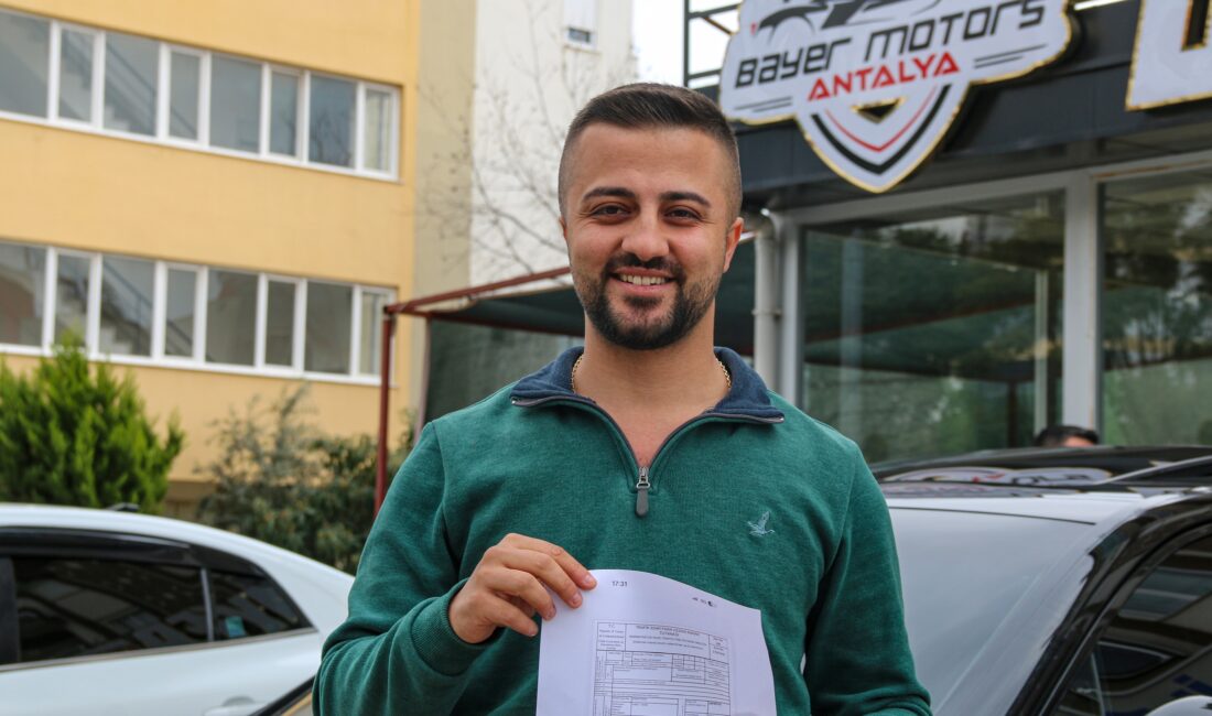 Antalya’dan Afyon‘a araç takası için giden galerici Kadir Bayer (28), EDS