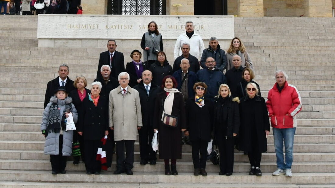 Antalya’da üyeleri 60 yaş ve üzeri kent sakinlerinden oluşan Muratpaşa