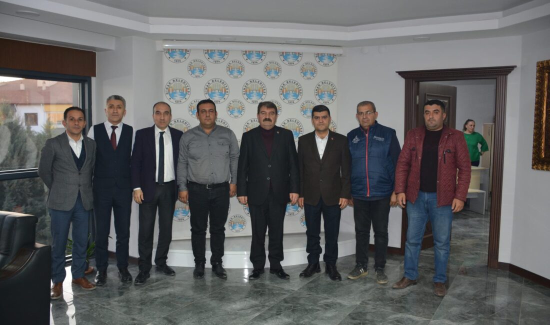 Dinar Belediyesi ve Hizmet-İş Sendikası arasında belediye personel şirketi İşçilerini