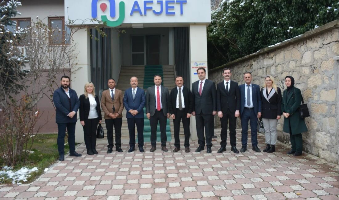Milliyetçi Hareket Partisi MYK Üyesi ve Afyonkarahisar Milletvekili Mehmet Taytak,