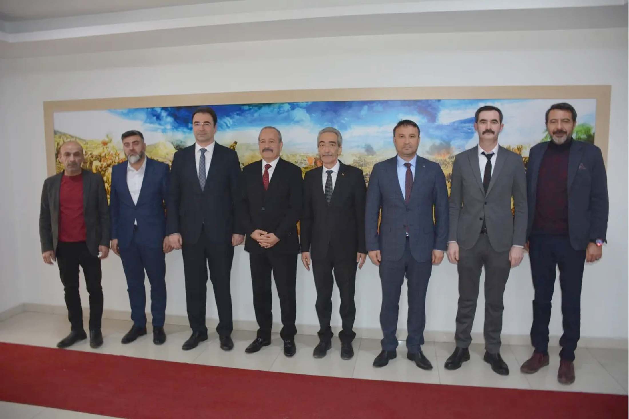 MHP Afyonkarahisar Belediye Başkan Adayı Sezer Küçükkurt, “Sorunların üstesin hep