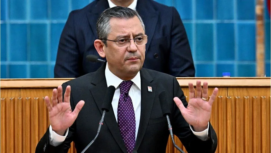 Cumhuriyet Halk Partisi’nde (CHP) 8’i büyükşehir, 13’ü il belediye başkan
