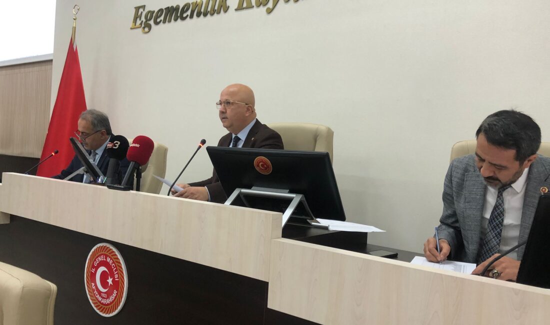Yeni yılın ikinci İGM toplantısı yapıldı İl Genel Meclisi Başkanı Burhanettin Çoban’ın açılışını yaptığı toplantıya bugün