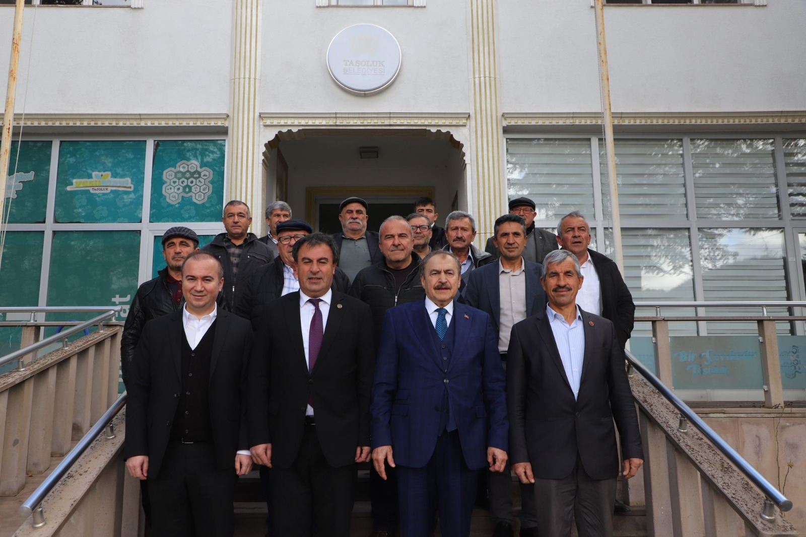 Orman ve Su İşleri eski Bakanı Prof. Dr. Veysel Eroğlu,