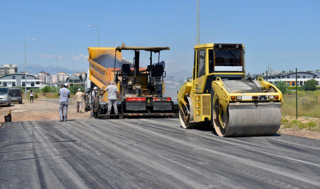 Antalya’da Muratpaşa Belediyesi, cadde ve sokak yenileme çalışmalarında 8 yıldır