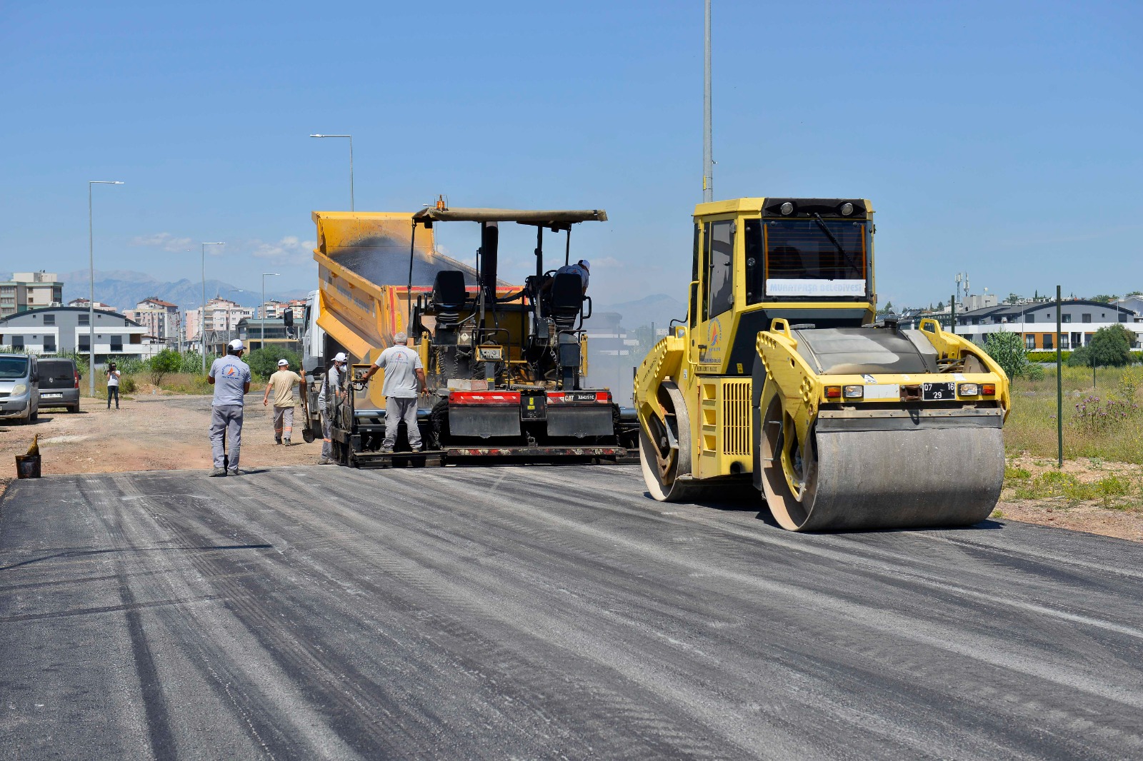 Antalya’da Muratpaşa Belediyesi, cadde ve sokak yenileme çalışmalarında 8 yıldır