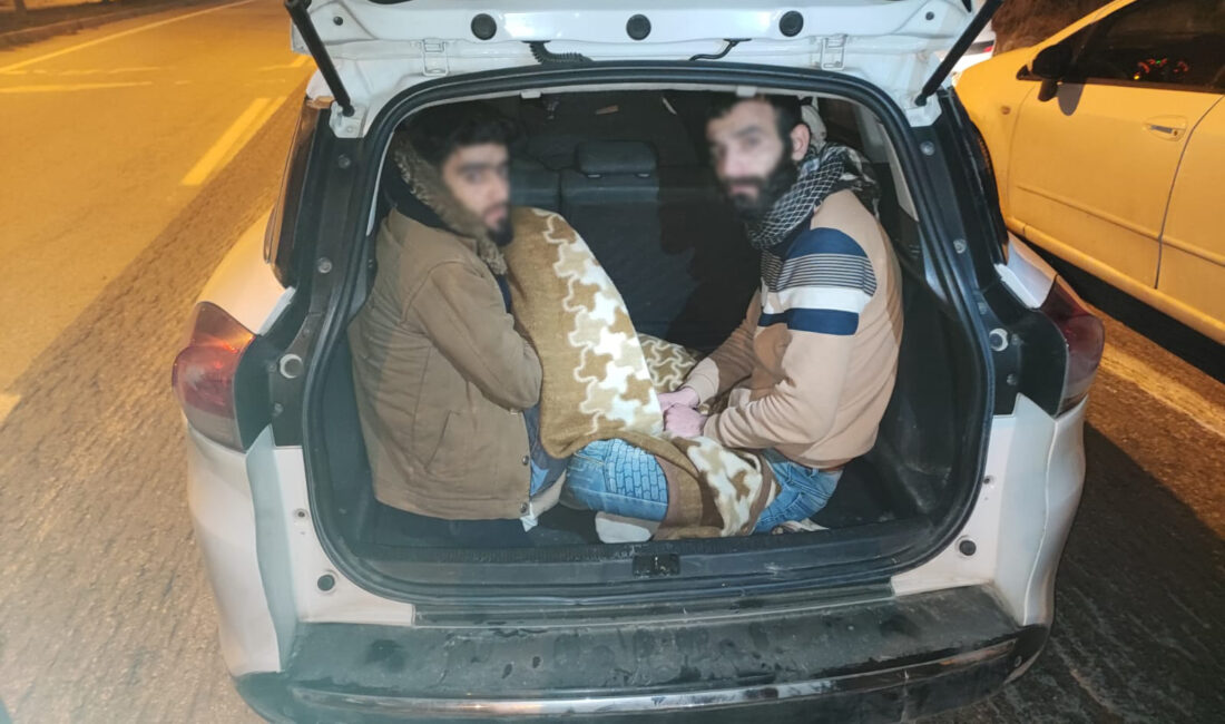 Afyonkarahisar’da güvenlik güçleri göçmen kaçakçılığının önlenmesi ve düzensiz göçmenlerin yakalanmasına
