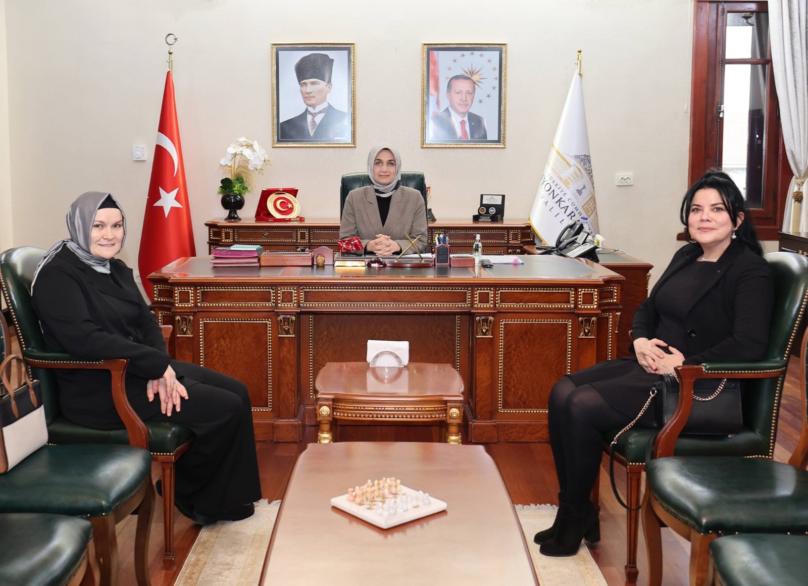 Vali Doç. Dr. Kübra Güran Yiğitbaşı, Megabirlik Genel Müdürü Selcen
