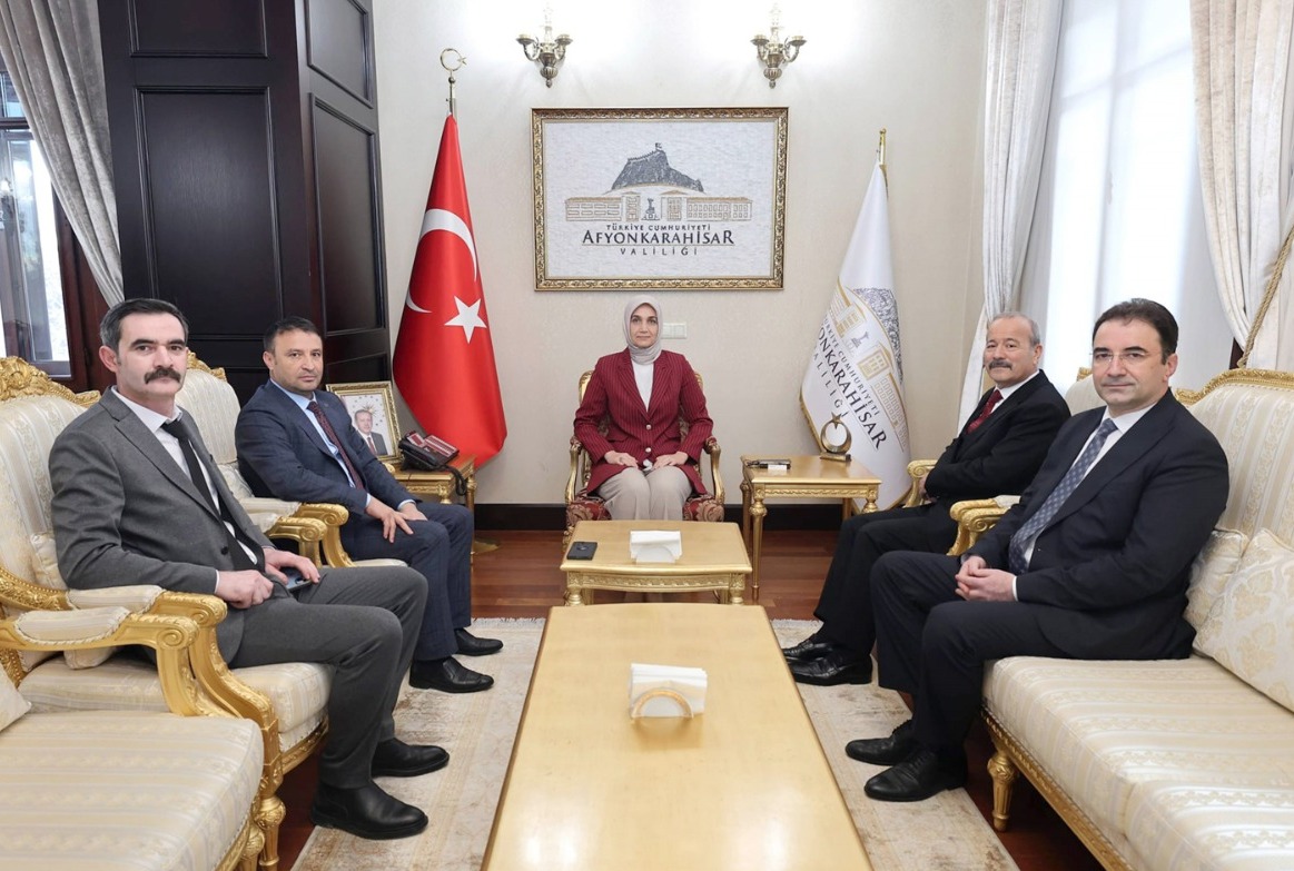 Vali Doç. Dr. Kübra Güran Yiğitbaşı, MHP Afyonkarahisar Milletvekili Mehmet
