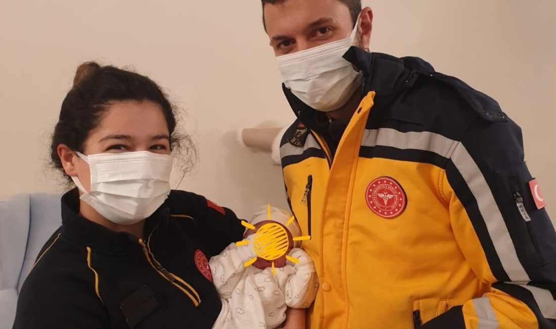 Evde doğum! İl Sağlık Müdürlüğü’ne bağlı Acil sağlık hizmetleri ekipleri her an