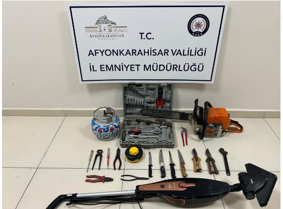 Afyonkarahisar İl Emniyet Müdürlüğü ekipleri yaptıkları çalışmalarla suç ve suçlulara