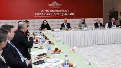 Afyonkarahisar’da Vali Kübra Güran Yiğitbaşı yönetiminde düzenlenen Ortak Akıl Buluşmaları