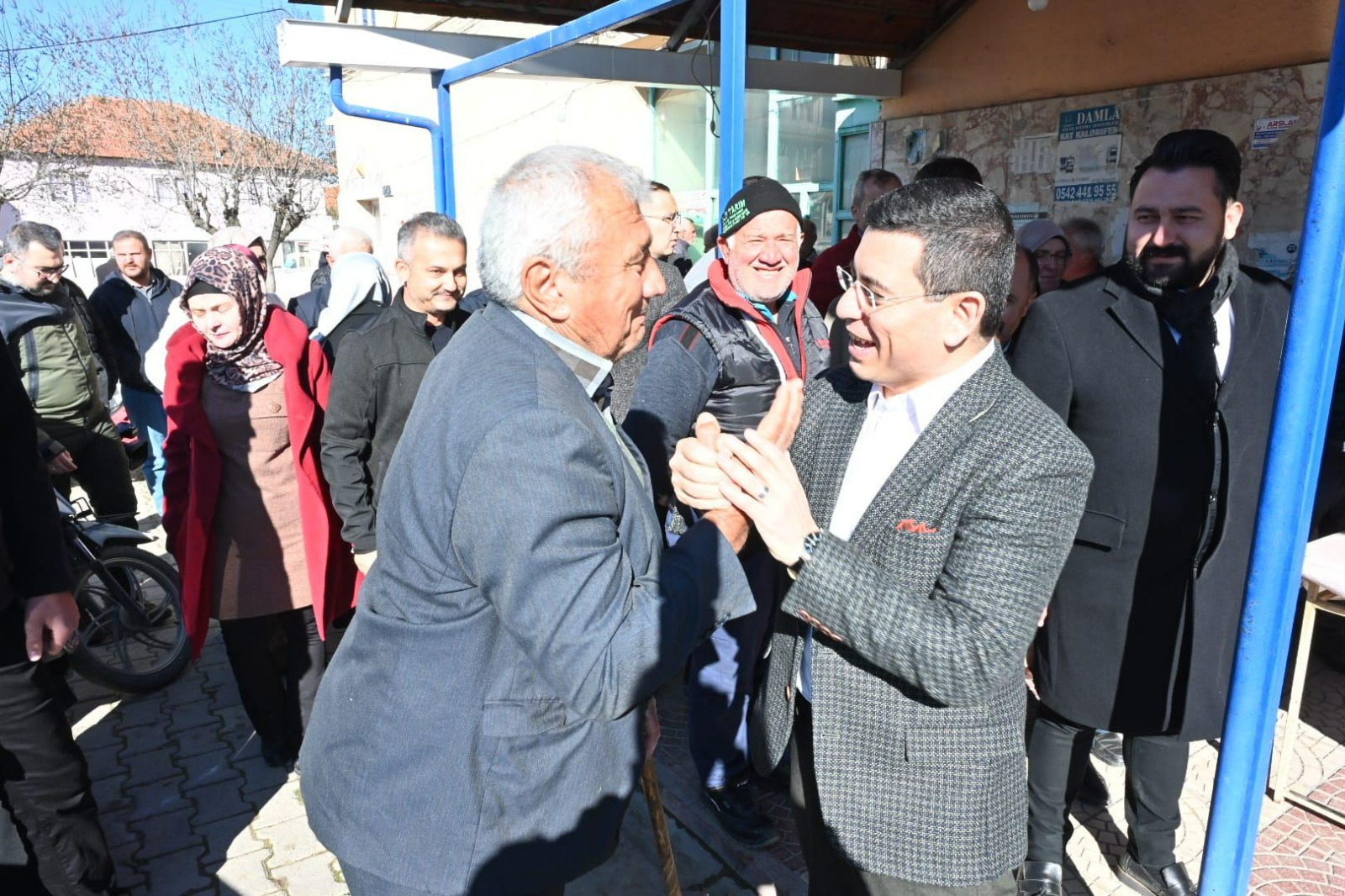 Cumhur İttifakı’nın Antalya Büyükşehir Belediye Başkanı adayı Hakan Tütüncü, 19