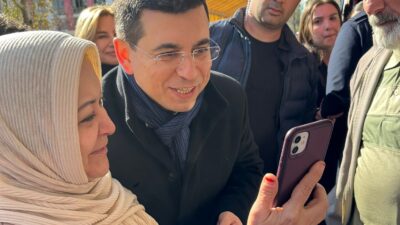 Ak parti Antalya Büyükşehir Belediye Başkanı adayı Hakan Tütüncü, seçim