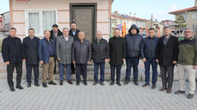 Afyonkarahisar Belediye Başkanı Mehmet Zeybek Karşıyaka Mahallesi sakinleri ile bir