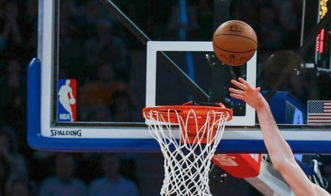 Amerikan Basketbol Ligi’nde (NBA) Houston Rockets, milli oyuncu Alperen Şengün’ün