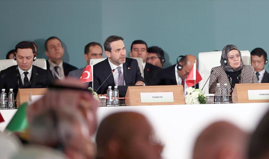 Enerji ve Tabii Kaynaklar Bakanı Alparslan Bayraktar, Türkiye’nin kritik madenler