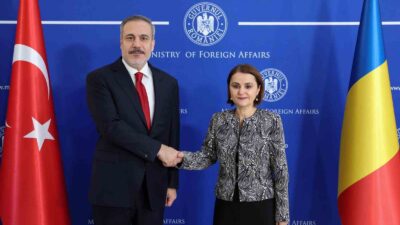 DIŞİŞLERİ BAKANI HAKAN FİDAN, RUMEN MEVKİDAŞI LUMİNİTA ODOBESCU İLE DÜZENLEDİĞİ