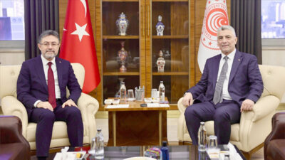 Görüşmede, gıda ve tarım sektörünün rekabet gücünü artırmak ve ürünlerin