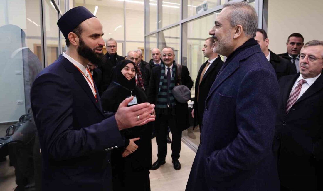 Dışişleri Bakanı Hakan Fidan, Arnavutluk’ta inşaatı sürmekte olan Namazgah Camii’ni