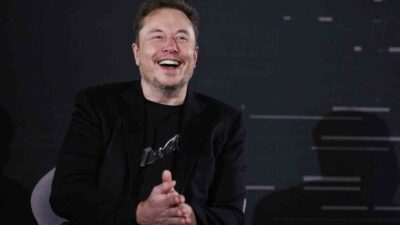 BD'Lİ NÖROTEKNOLOJİ ŞİRKETİ NEURALİNK'İN SAHİBİ ELON MUSK, İLK KEZ BİR