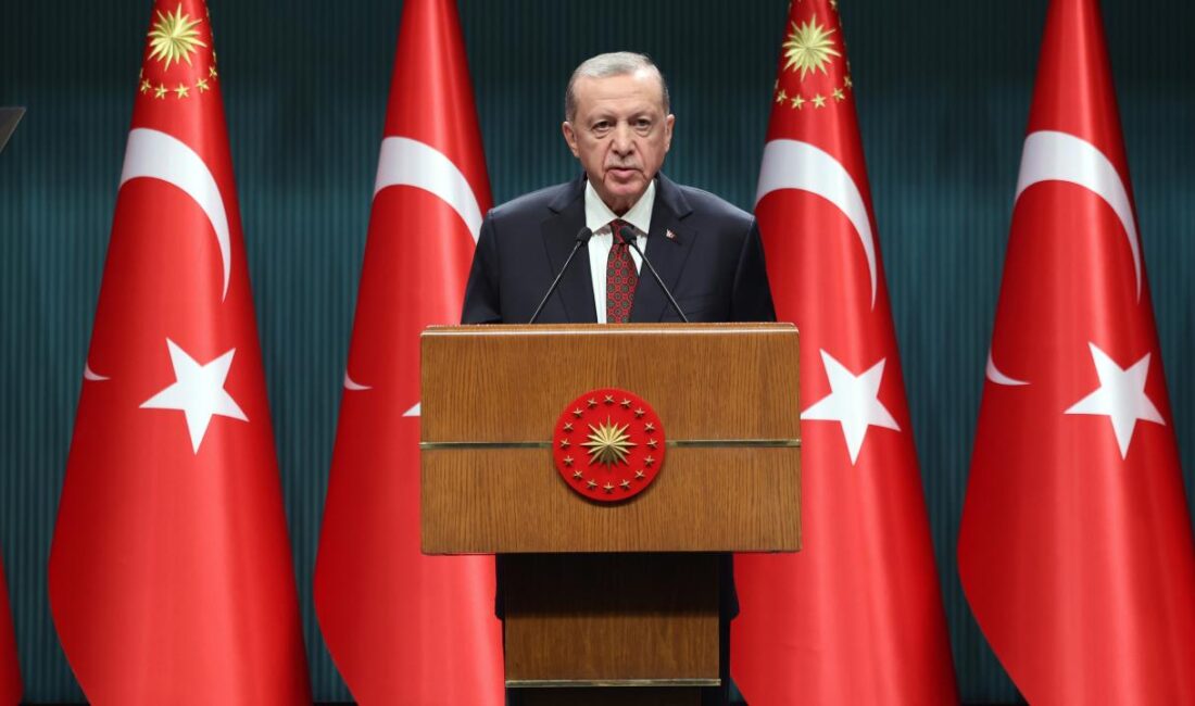 Cumhurbaşkanı Recep Tayyip Erdoğan’ın kararıyla, bugün saat 14.30’da İstanbul’daki Dolmabahçe