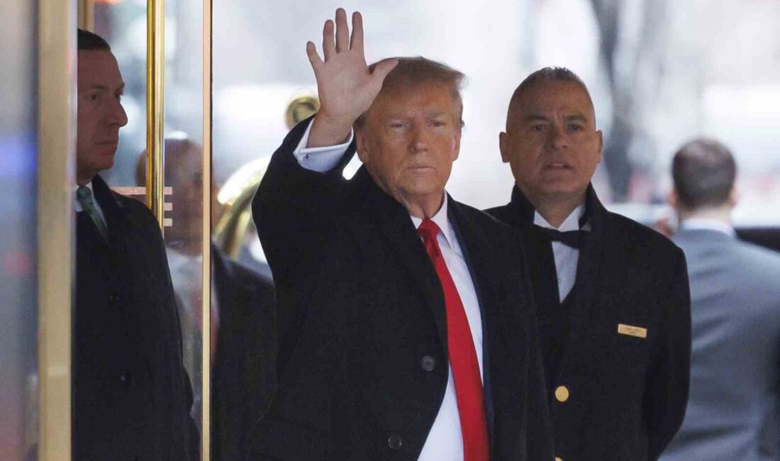 ESKİ DERGİ YAZARI E. JEAN CARROLL'UN ESKİ ABD BAŞKANI DONALD