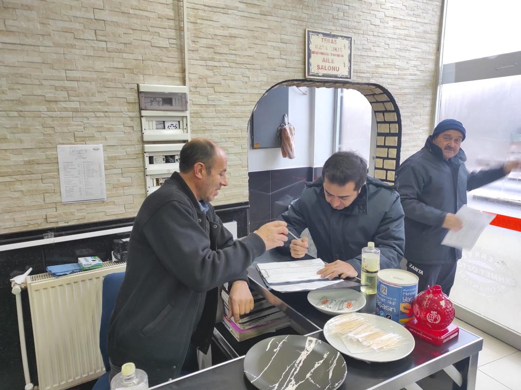 Sandıklı Belediyesi Zabıta Müdürlüğü ekipleri ilçe genelinde tarife ve fiyat
