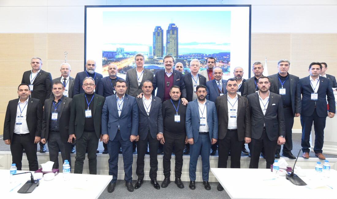 Meclis Üyeleri Bilgilendirme Semineri’nde konuşan TOBB Başkanı M.Rifat Hisarcıklıoğlu, “2