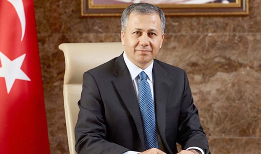 İçişleri Bakanı Ali Yerlikaya, 6 ülke tarafından haklarında İnterpol kırmızı