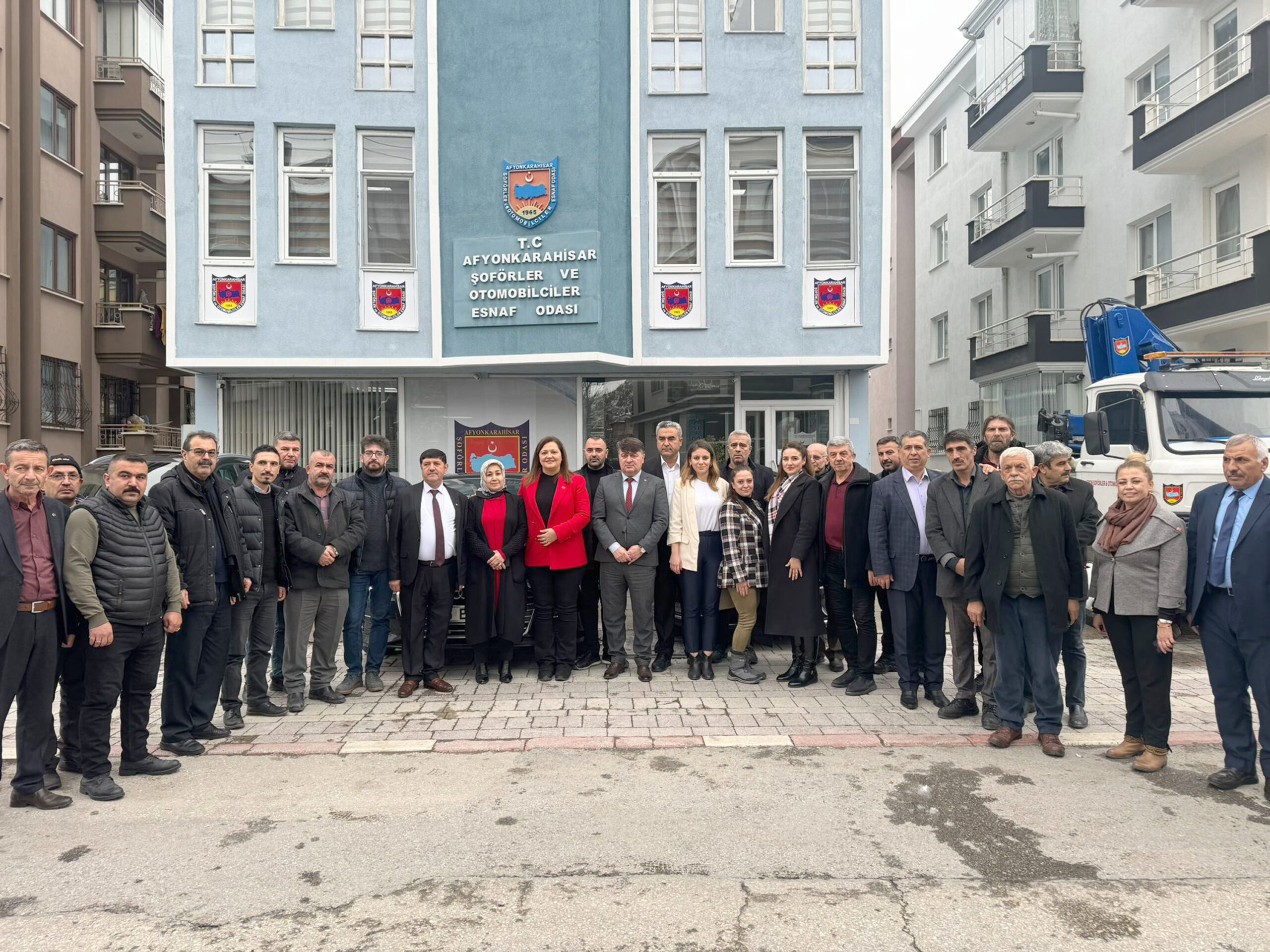 CHP Afyonkarahisar Belediye Başkanı Adayı Av. Burcu Köksal, Afyonkarahisar’ın sorunlarına