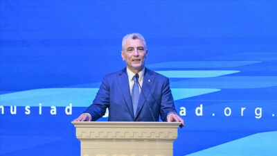 Ticaret Bakanı Ömer Bolat, küresel şirketlerin üretim, ihracat ve yönetim