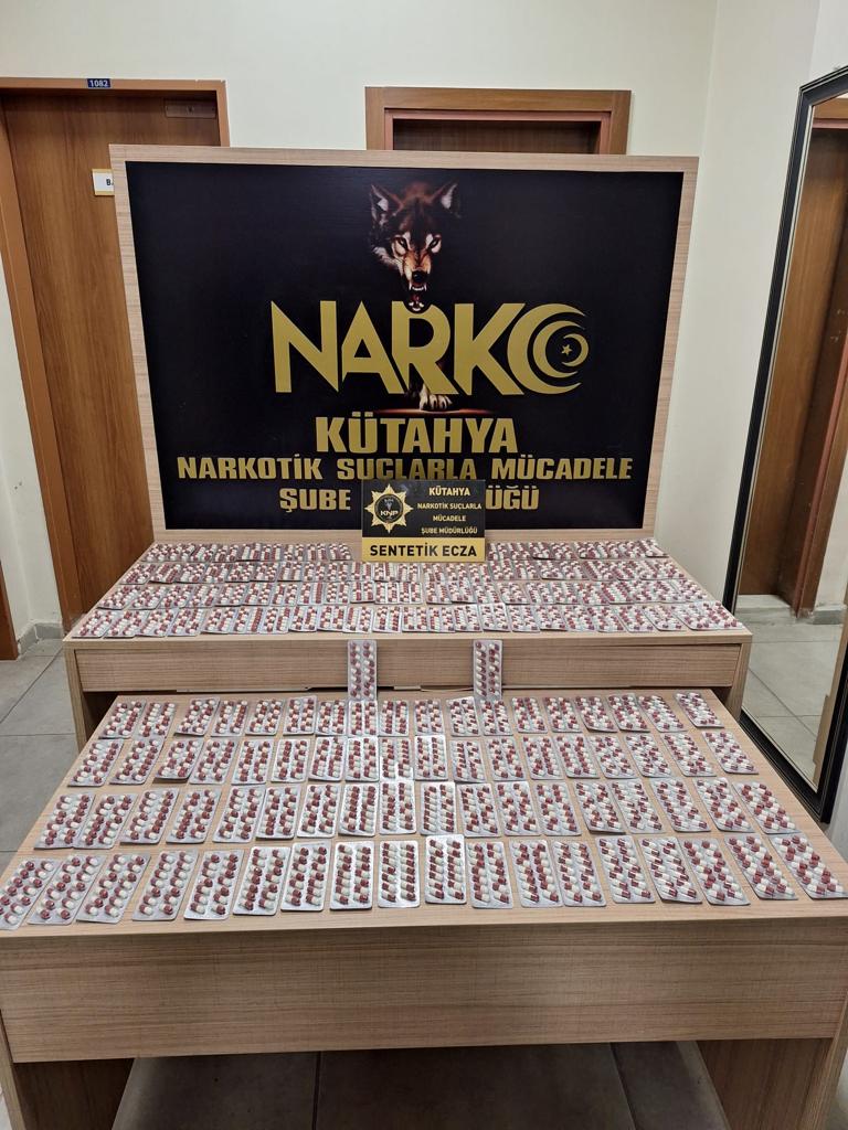 Kütahya İl Emniyet Müdürlüğü’ne bağlı Narkotik Suçlarla Mücadele Şube Müdürlüğü