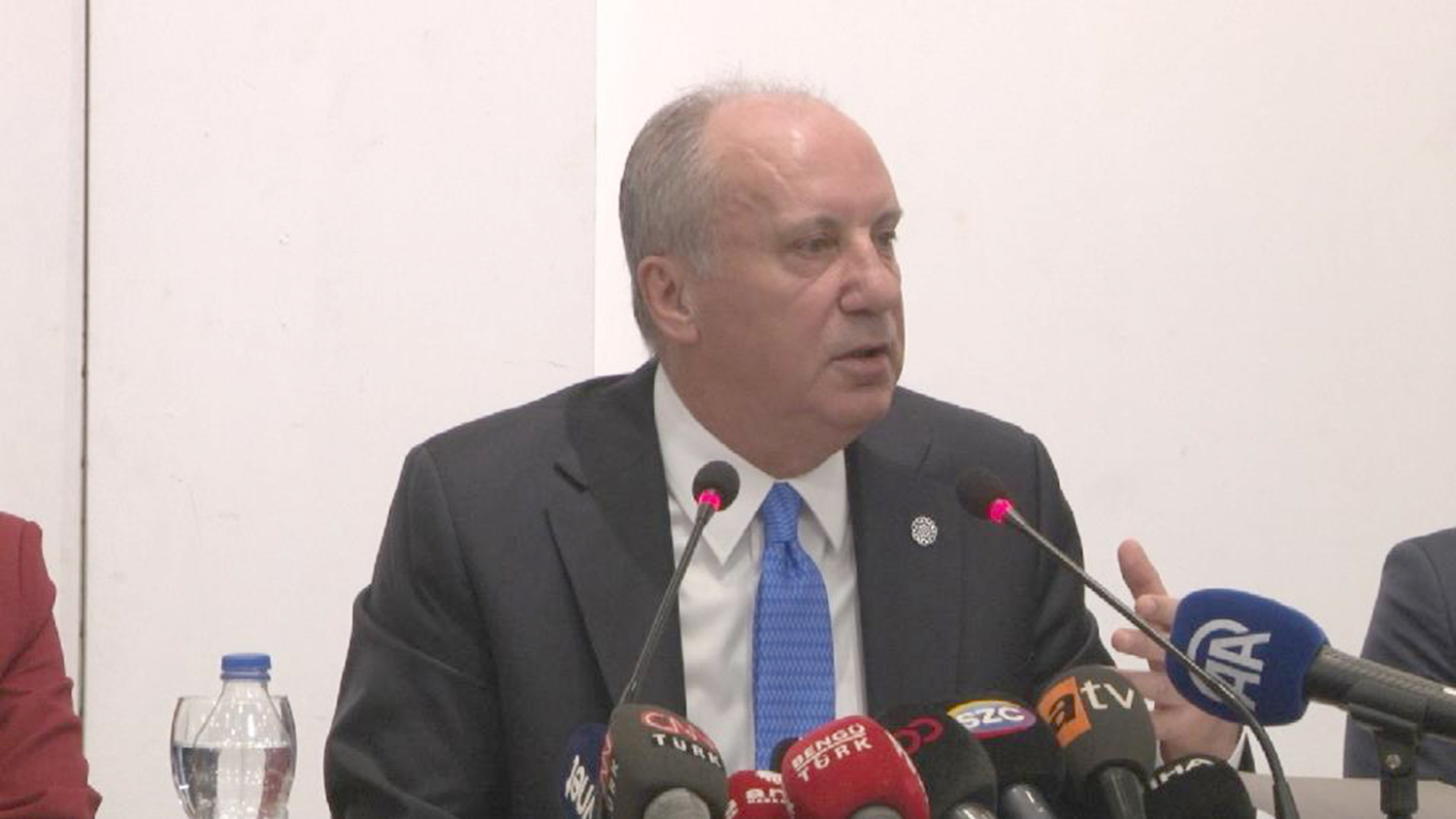 Memleket Partisi Genel Başkanı Muharrem İnce, partisinin Dazkırı Belediye Başkan