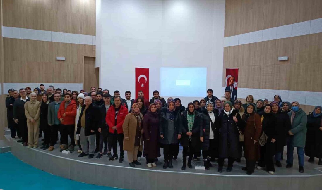 AFYONKARAHİSAR’DA OKUL KANTİNİ ÇALIŞANLARINA YÖNELİK EĞİTİM ÇALIŞMASI YAPILDI.