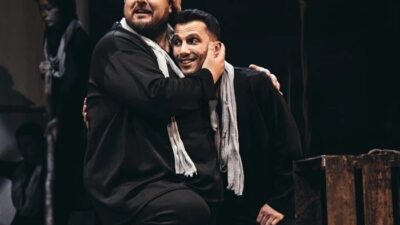 TÜRKİYE’NİN İLK ŞEHİT PİLOTLARININ HAYATLARININ ANLATILDIĞI ‘PALAZ’ İSİMLİ TİYATRO OYUNU